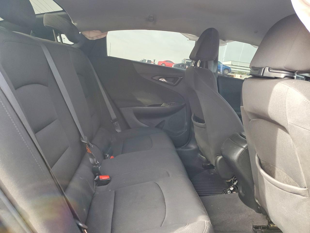 2020 Chevrolet Malibu Ls - zdjęcie 10