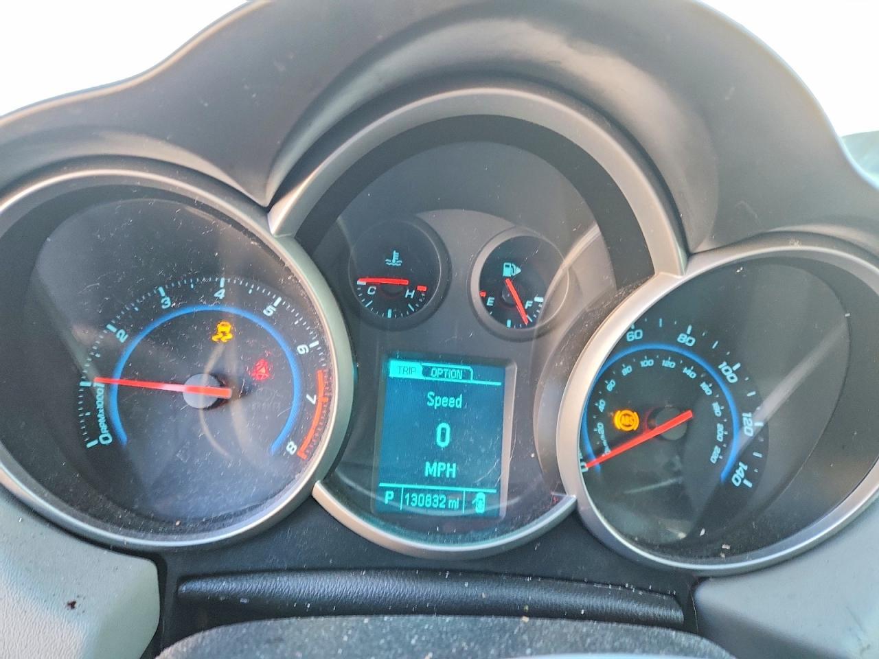 2014 Chevrolet Cruze Ls - zdjęcie 9