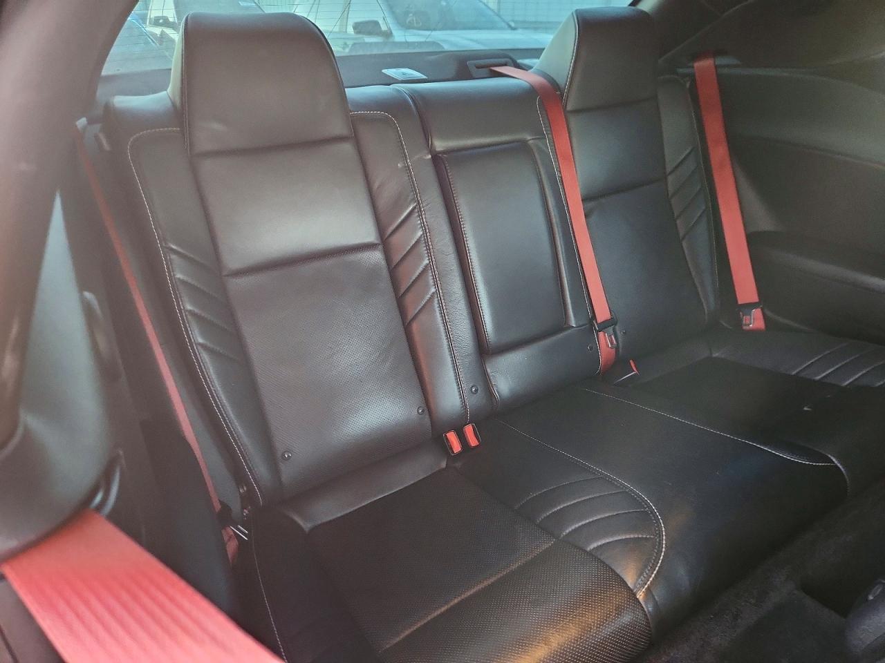 2016 Dodge Challenger Srt 392 - zdjęcie 10