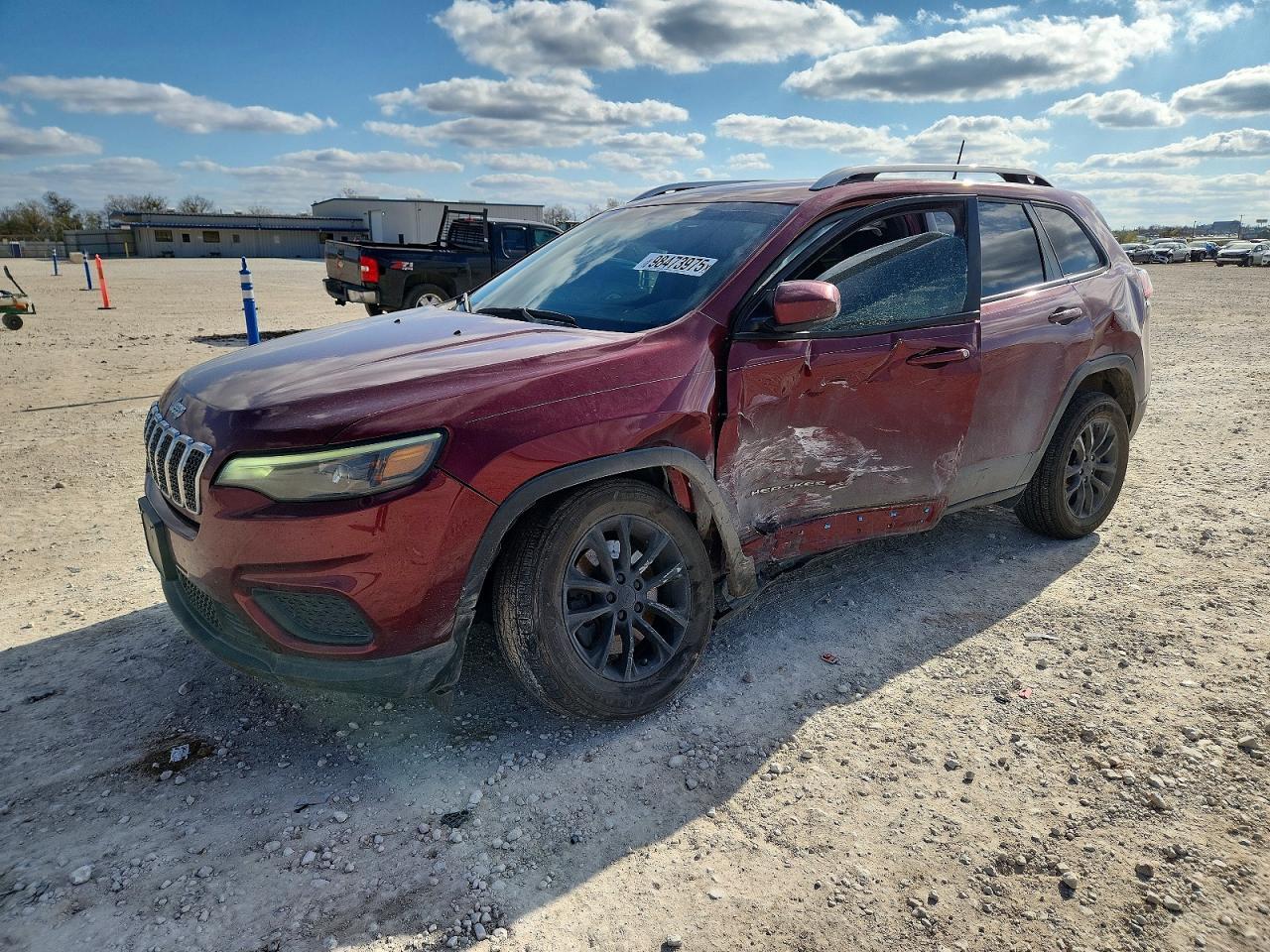 2021 Jeep Cherokee Latitude - zdjęcie główne
