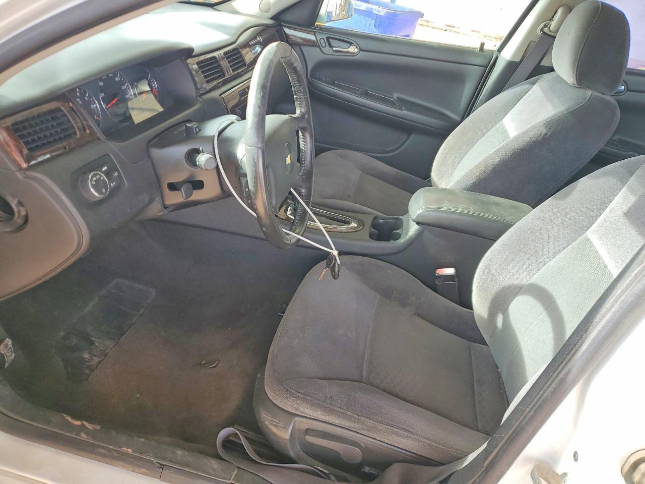 2013 Chevrolet Impala Lt - zdjęcie 7