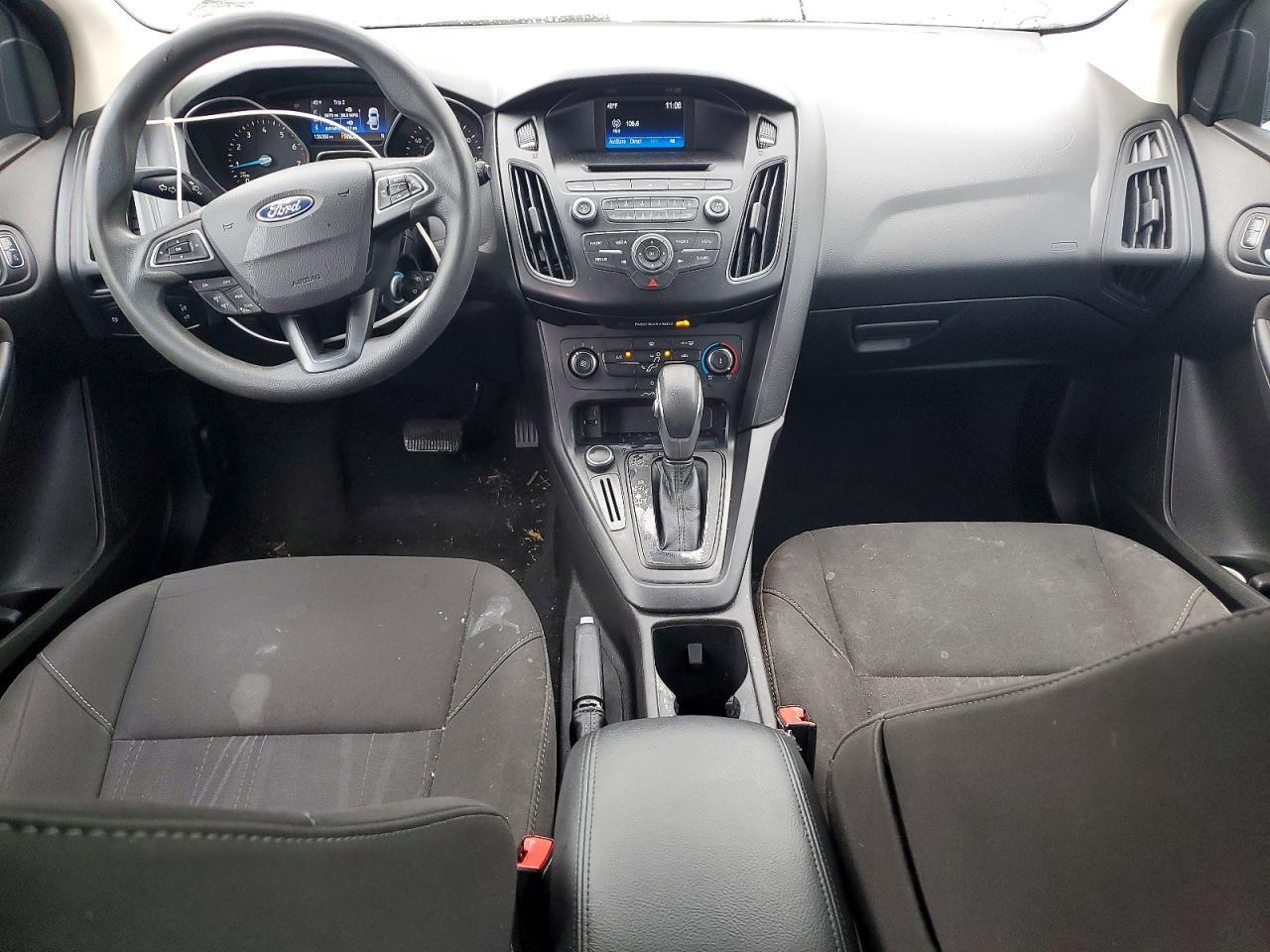 2017 Ford Focus Se - zdjęcie 8