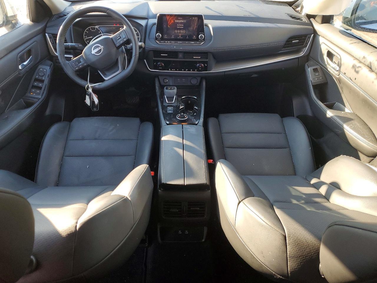 2025 Nissan Rogue Sv - zdjęcie 8