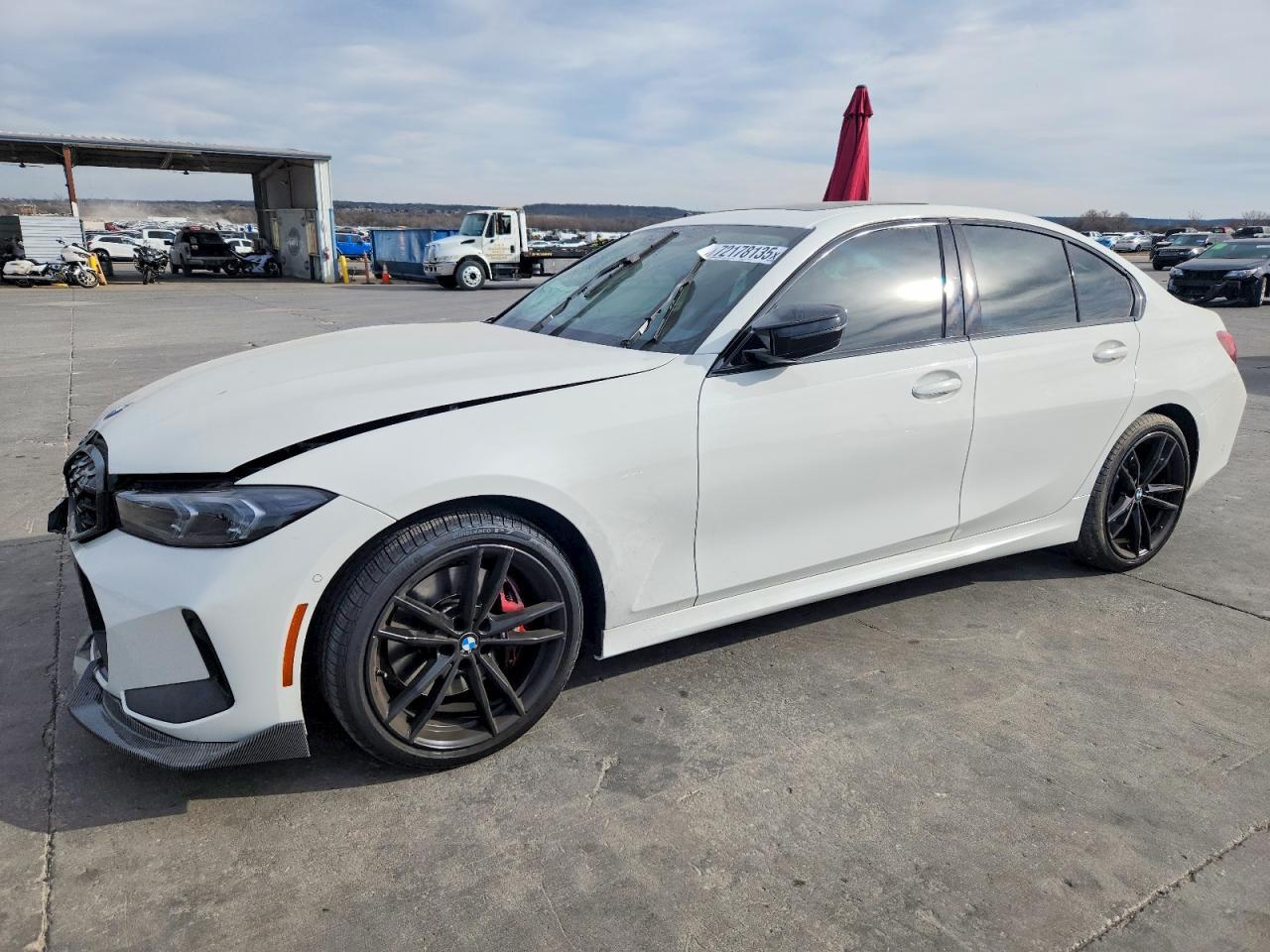 2023 BMW Motorrad M340Xi - zdjęcie główne