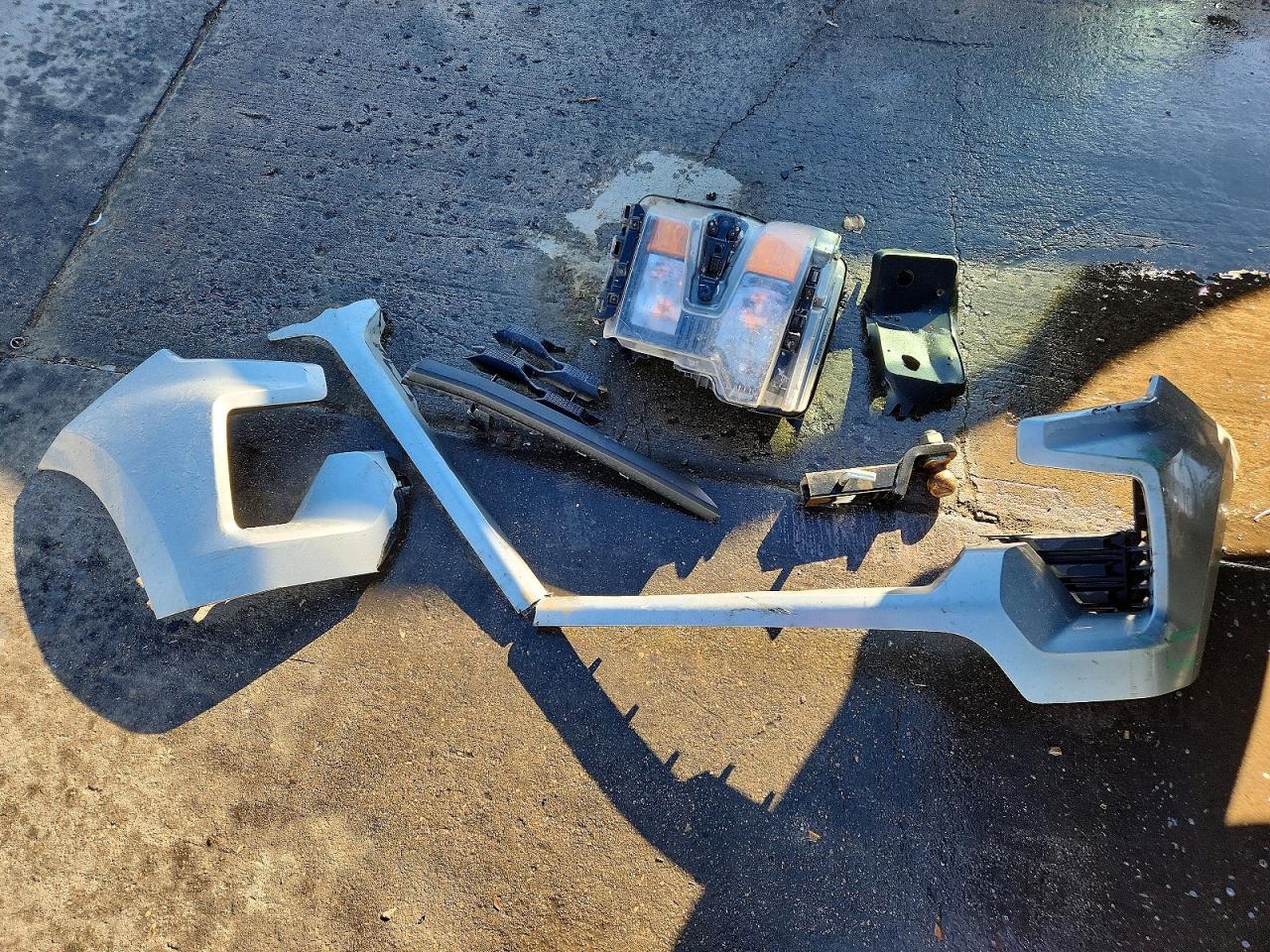 2024 Chevrolet Silverado K1500 Custom - zdjęcie 12