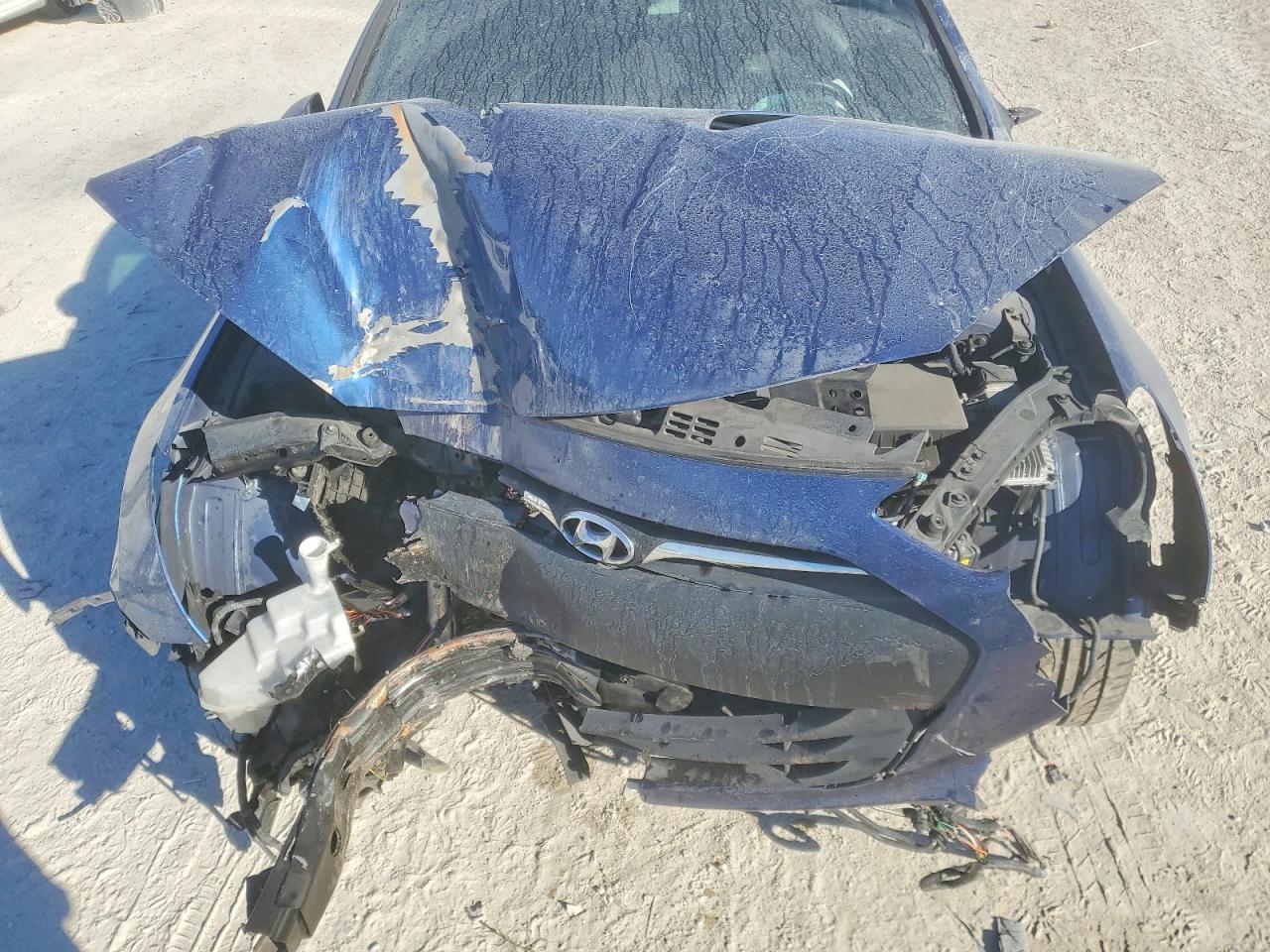 2016 Hyundai Genesis Coupe 3.8 R-Spec - zdjęcie 11