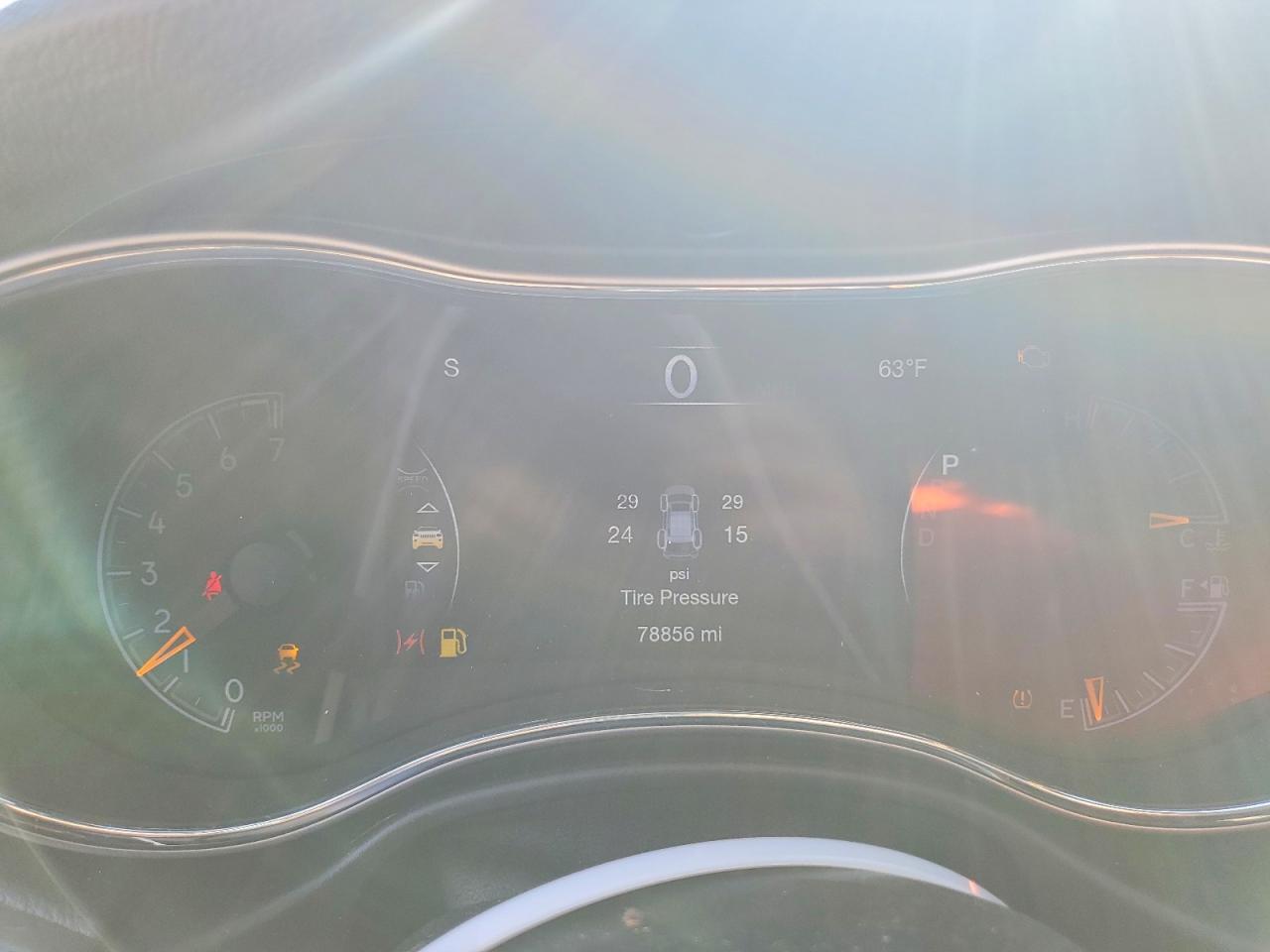 2018 Jeep Grand Cherokee Limited - zdjęcie 9