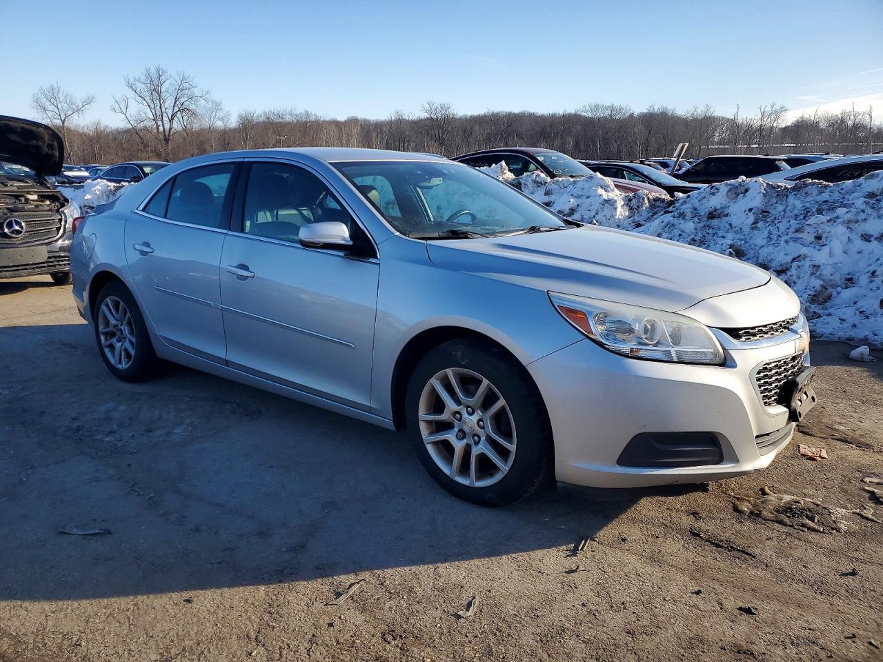2015 Chevrolet Malibu - zdjęcie 4
