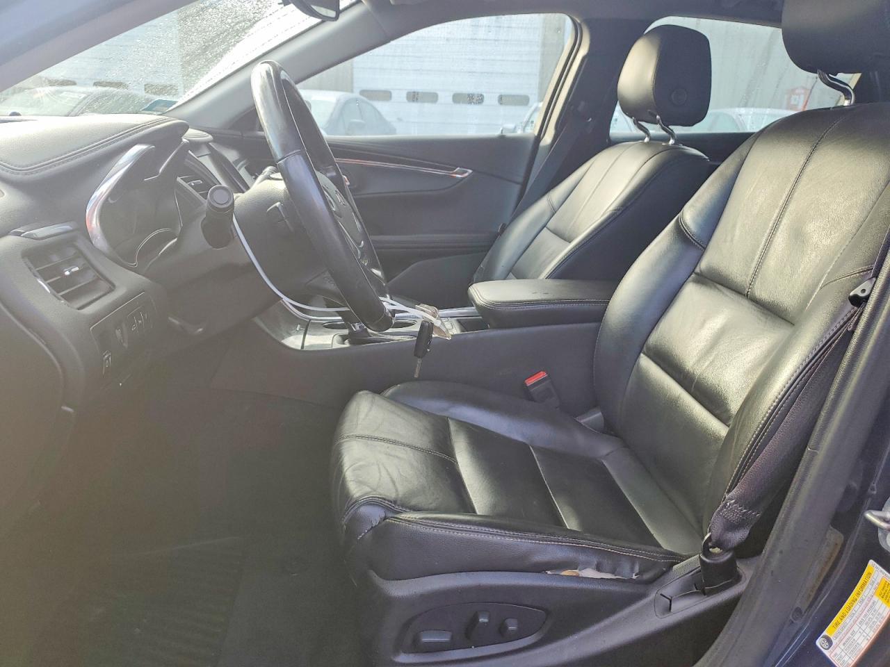 2017 Chevrolet Impala Lt - zdjęcie 7