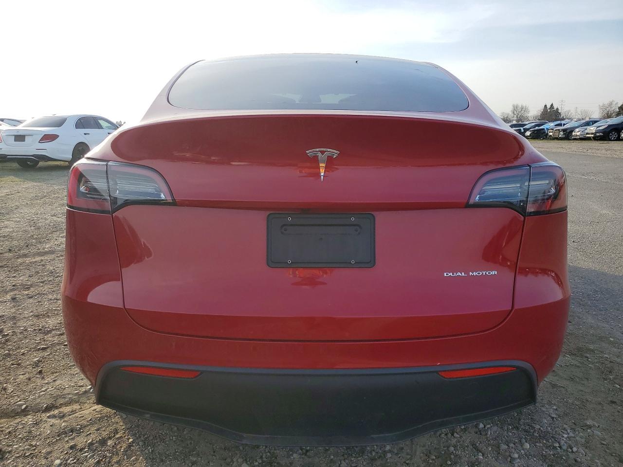 2023 Tesla Model Y - zdjęcie 6