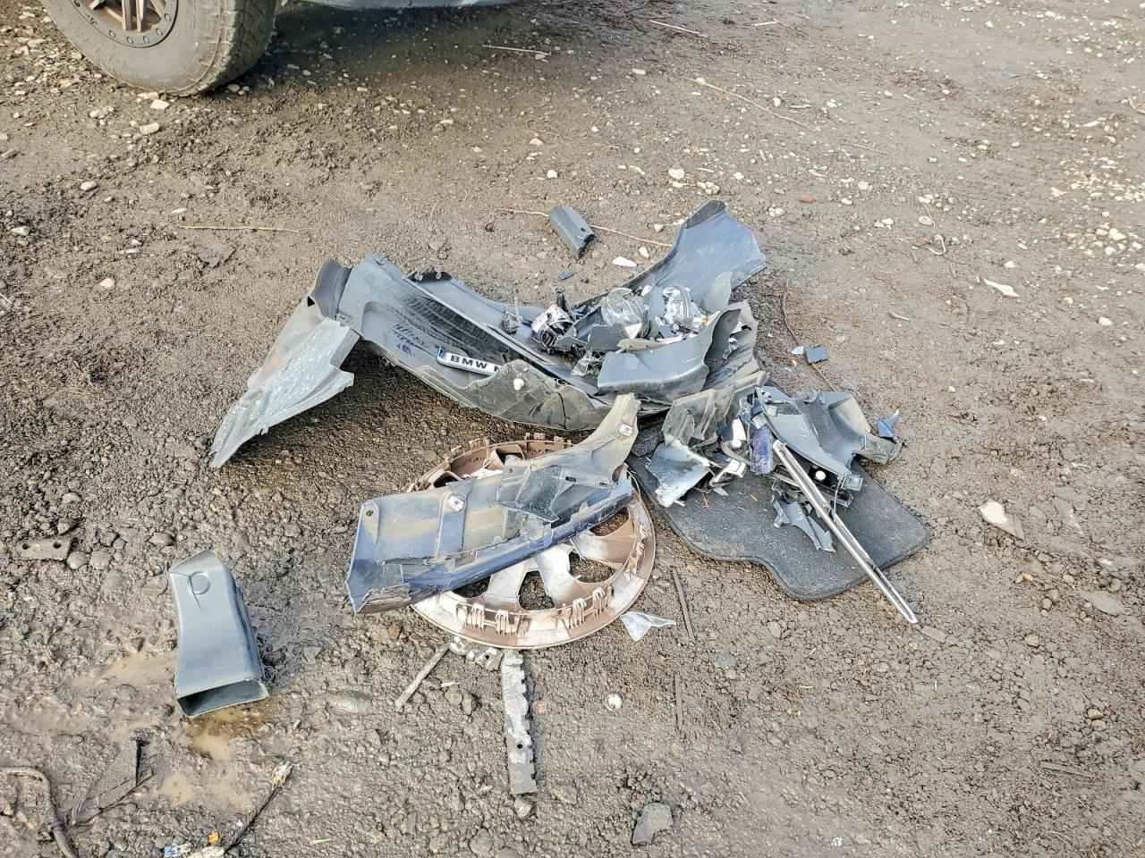 2017 BMW 330 I - zdjęcie 12