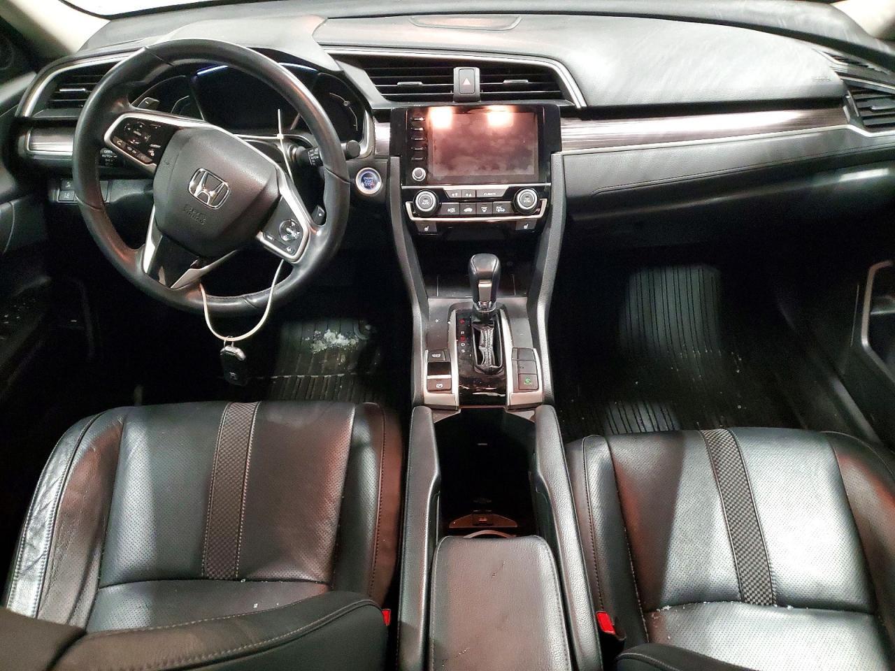 2019 Honda Civic Touring - zdjęcie 8