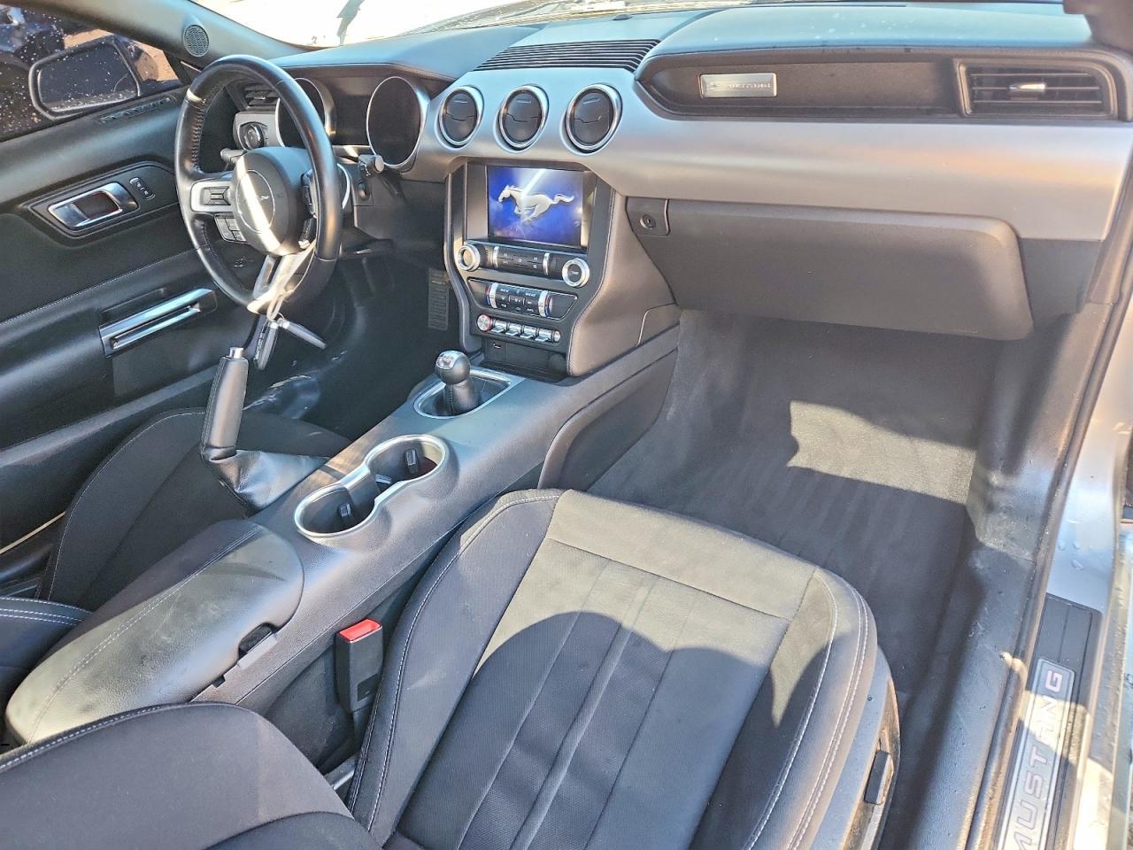 2022 Ford Mustang Gt - zdjęcie 8