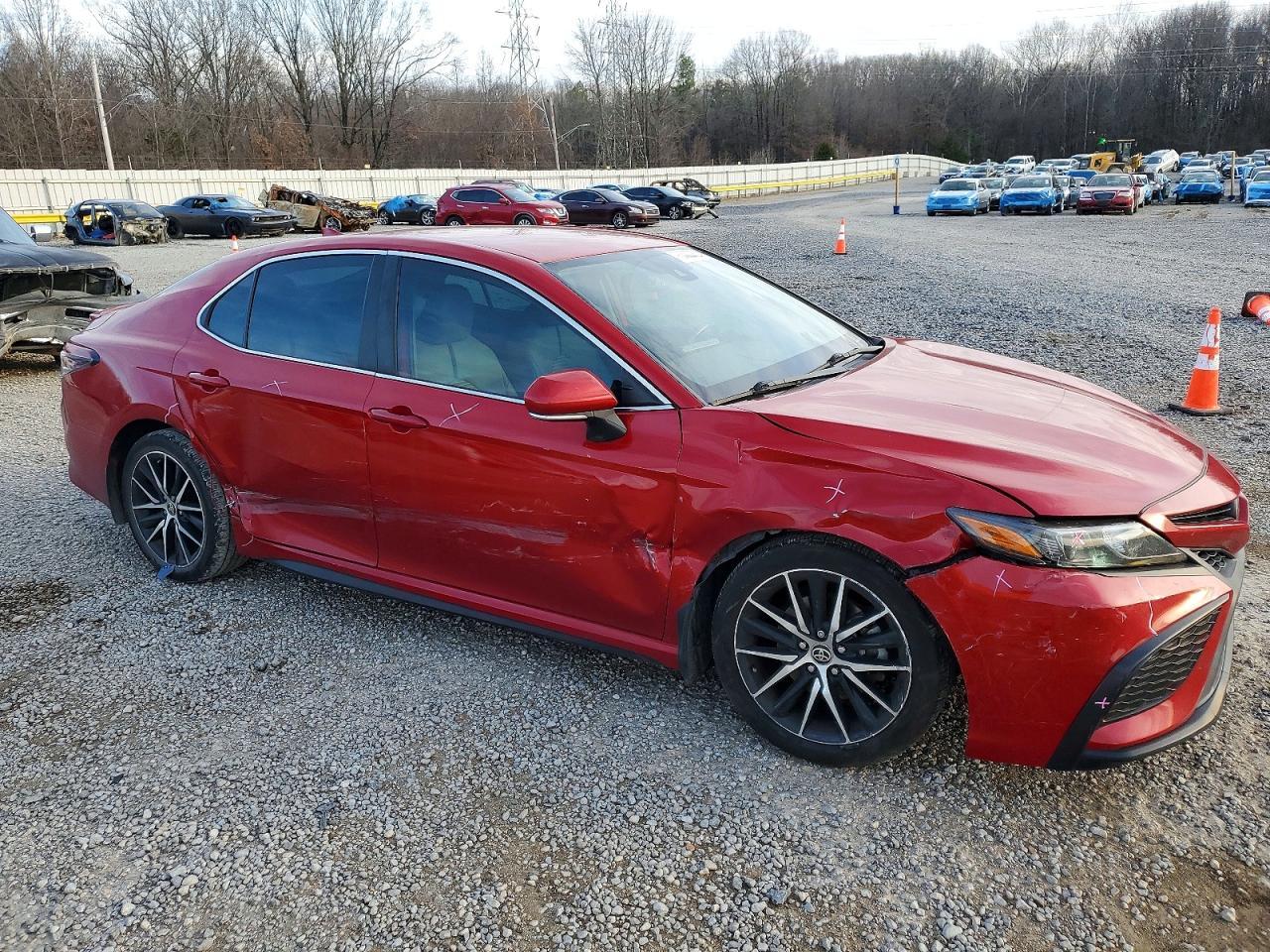 2021 Toyota Camry Se - zdjęcie 4