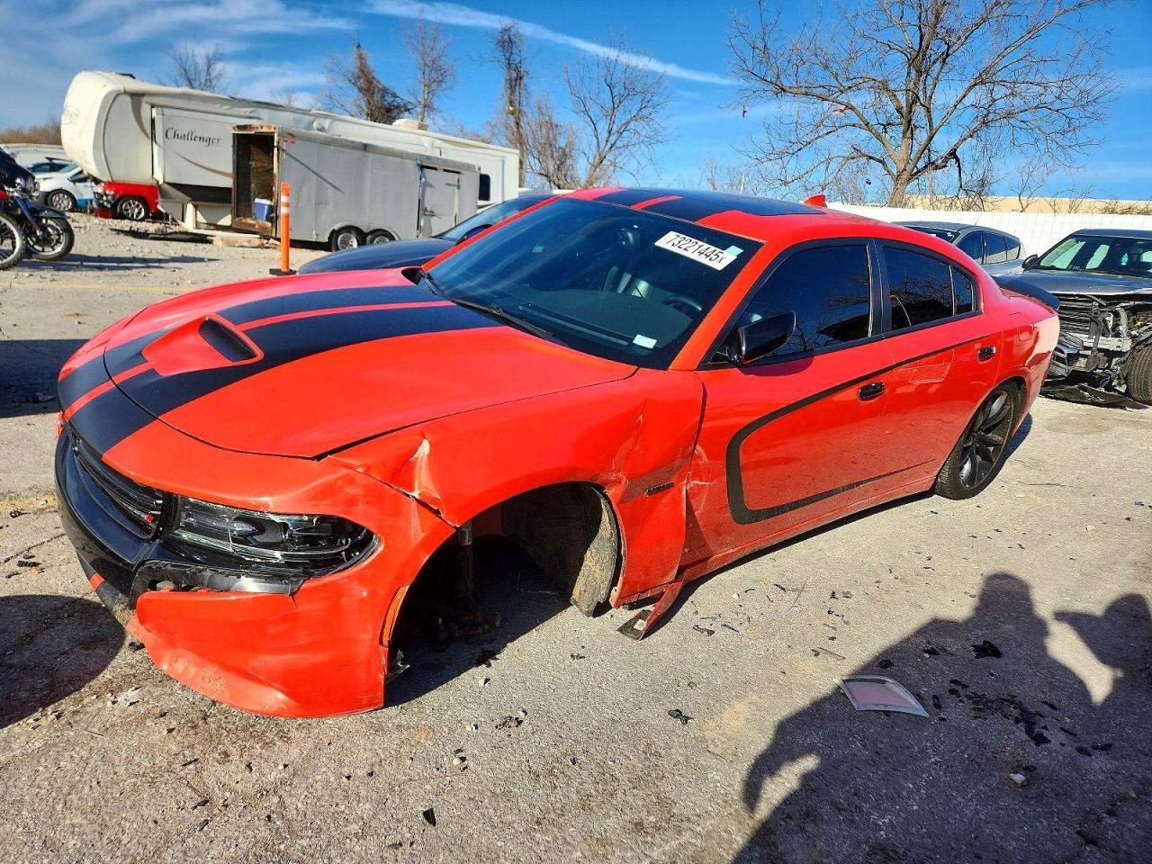 2016 Dodge Charger R/T - zdjęcie główne