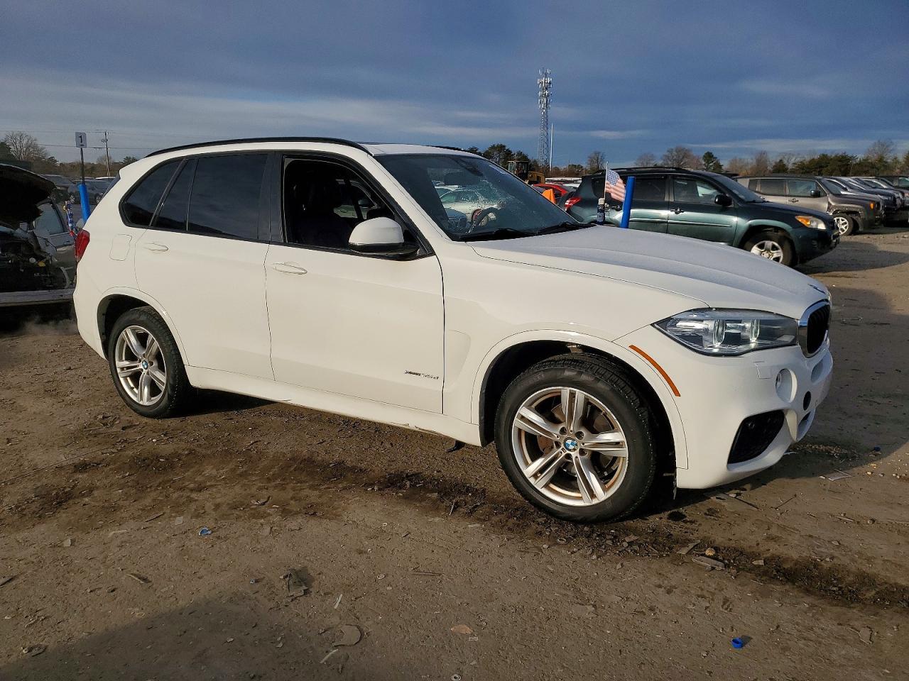 2016 BMW X5 xDrive35D - zdjęcie 4