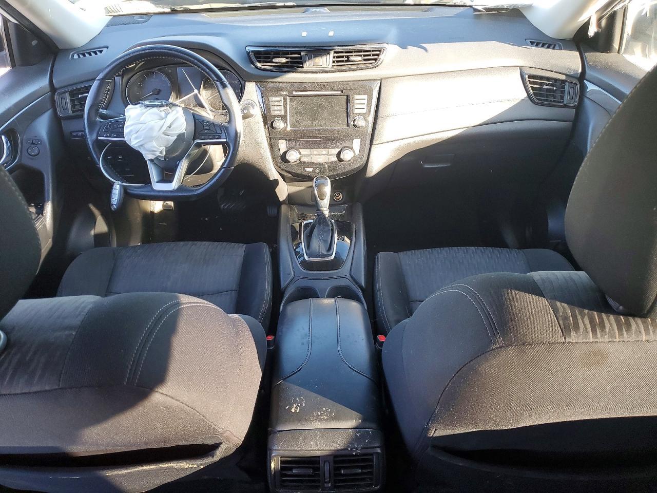 2020 Nissan Rogue Sv - zdjęcie 8