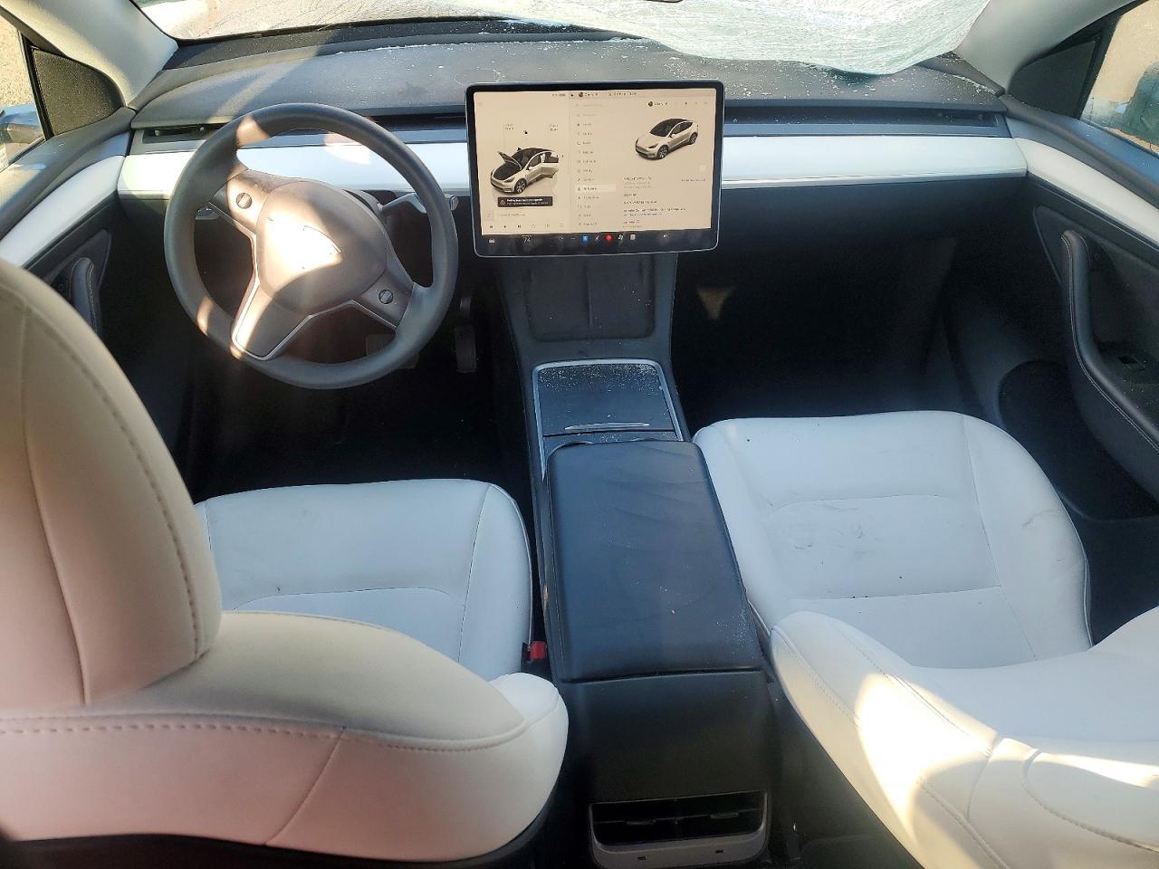 2023 Tesla Model Y - zdjęcie 8