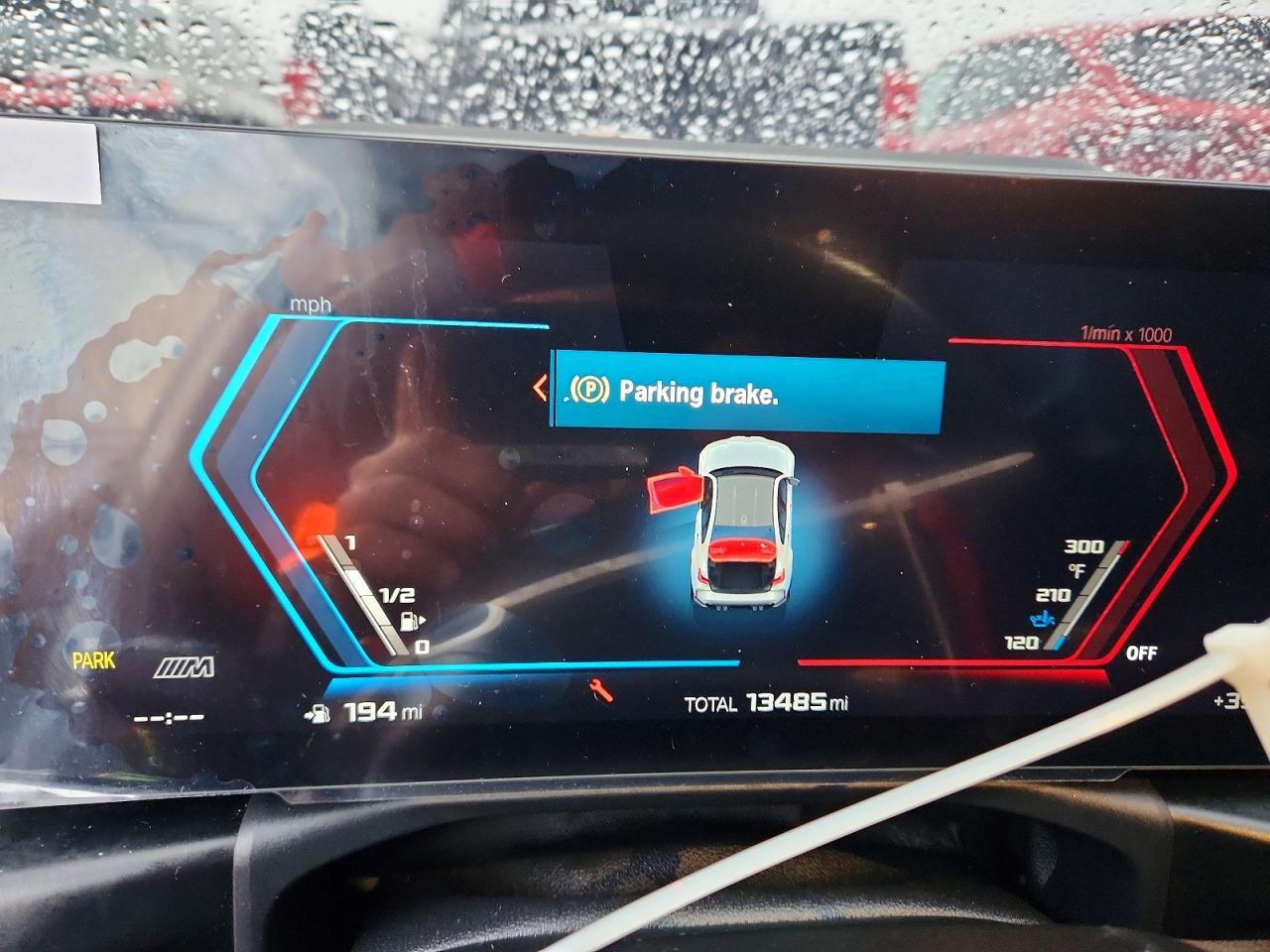 2025 BMW M3 Competition - zdjęcie 9