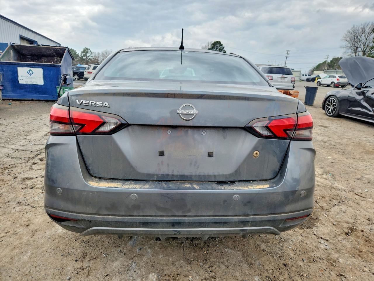 2025 Nissan Versa S - zdjęcie 6