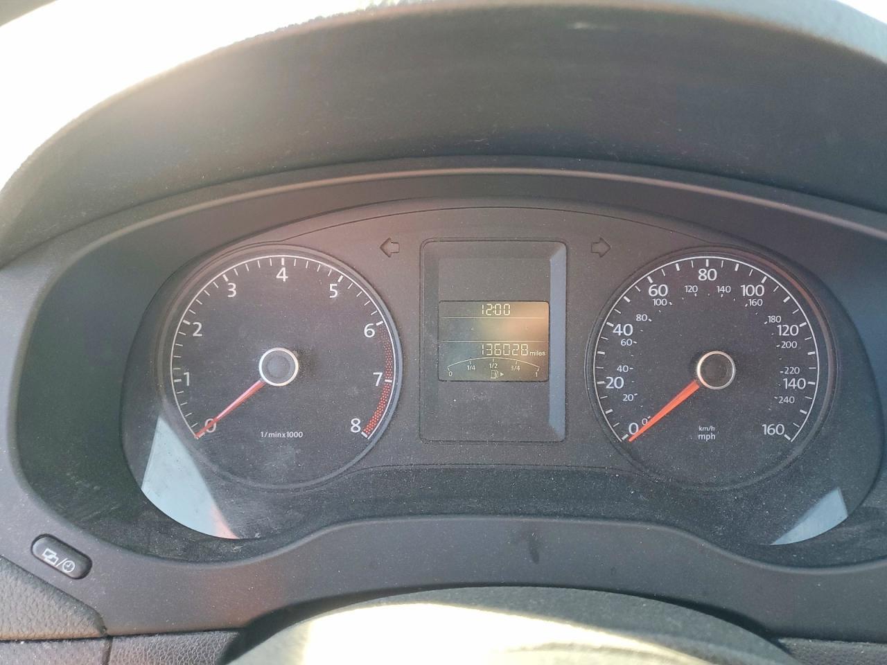 2013 Volkswagen Jetta Base - zdjęcie 9