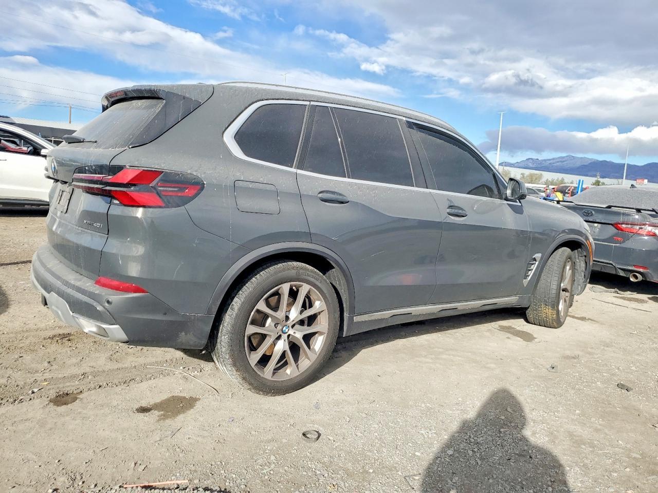 2024 BMW X5 xDrive40I - zdjęcie 3