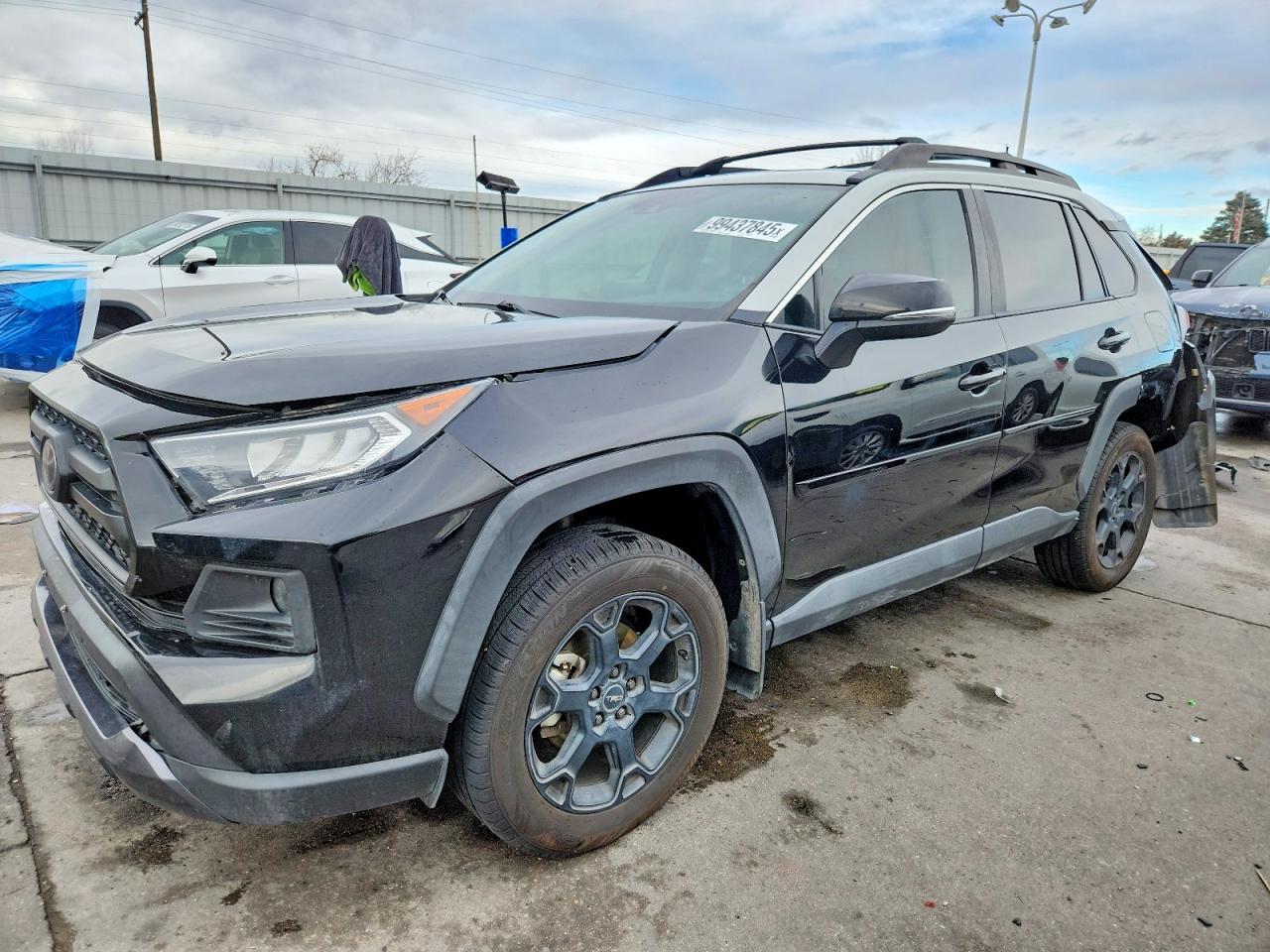 2020 Toyota Rav4 Adventure - zdjęcie główne