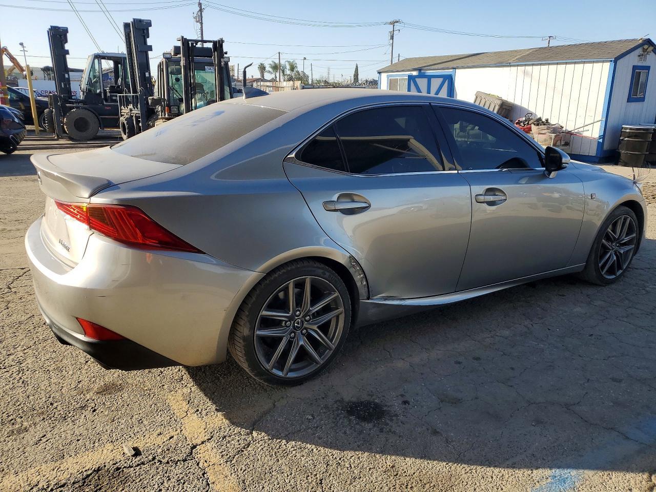 2017 Lexus Is 200T Base - zdjęcie 3