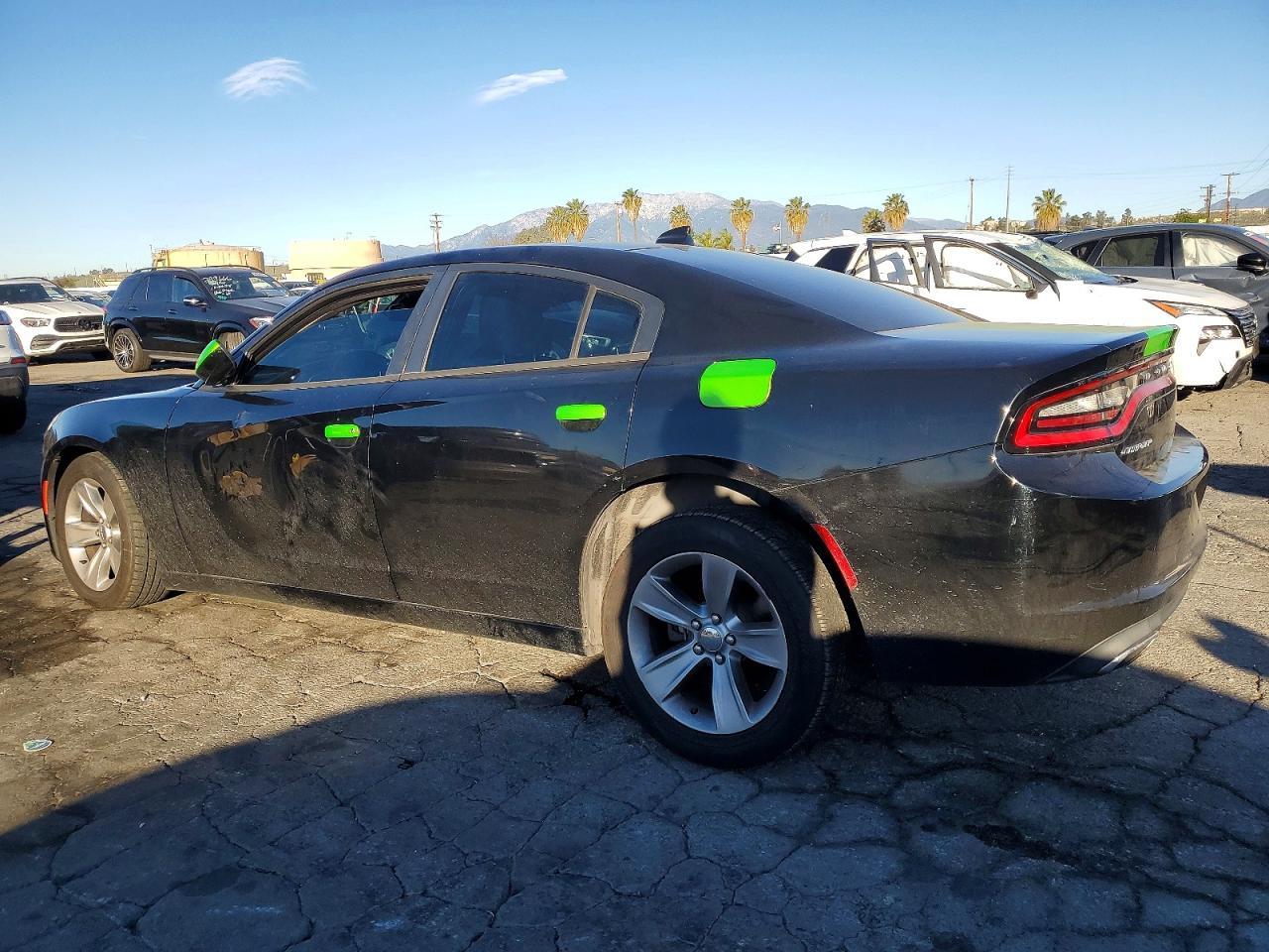 2017 Dodge Charger Sxt - zdjęcie 2