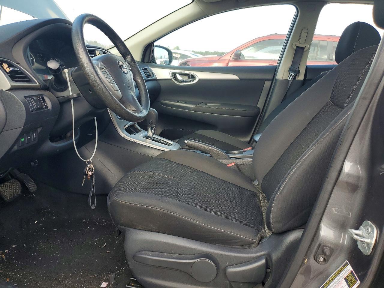 2015 Nissan Sentra S - zdjęcie 7