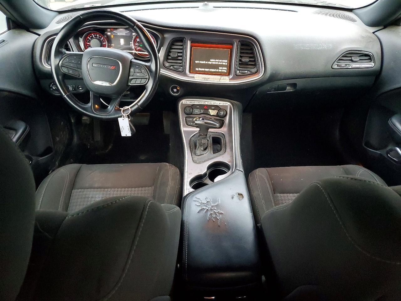 2020 Dodge Challenger Sxt - zdjęcie 8