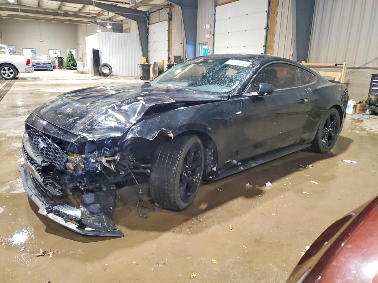 2021 Ford Mustang - zdjęcie główne