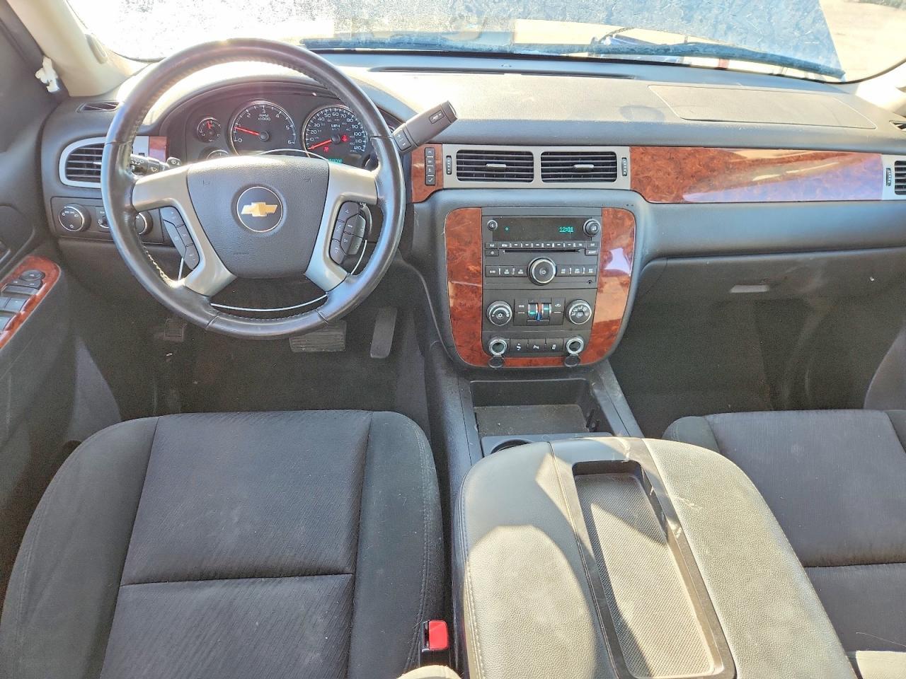 2014 Chevrolet Tahoe K1500 Ls - zdjęcie 8