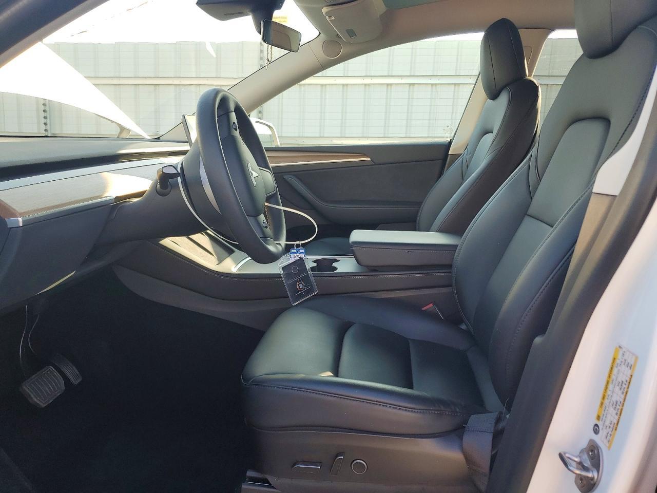 2022 Tesla Model Y - zdjęcie 7