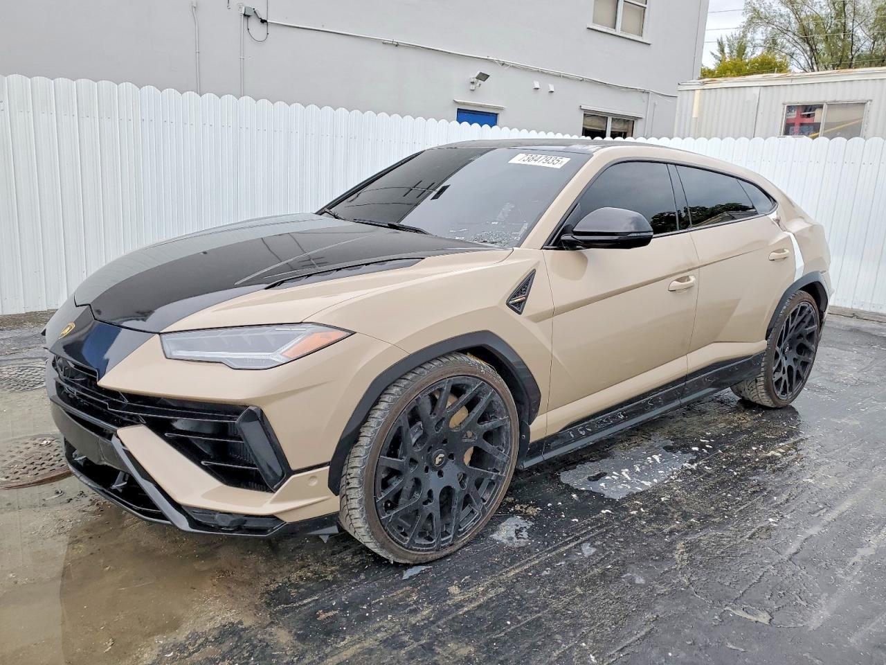 2024 Lamborghini Urus