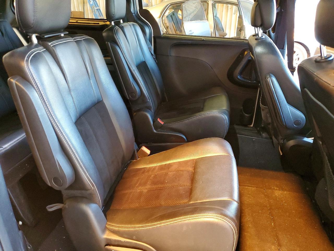 2016 Dodge Grand Caravan Sxt - zdjęcie 11