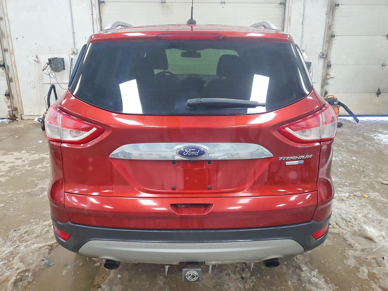 2015 Ford Escape Titanium - zdjęcie 6