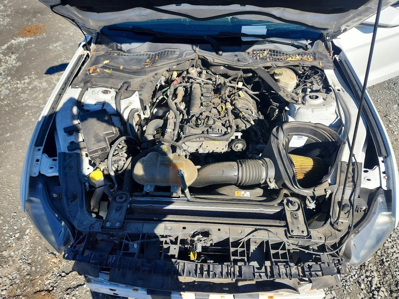 2015 Ford Mustang - zdjęcie 11