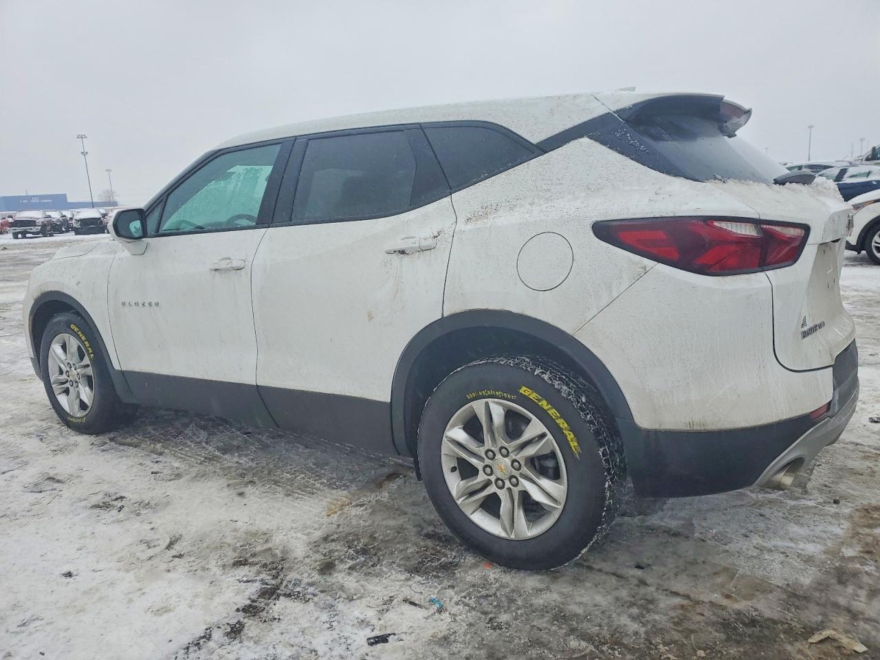 2021 Chevrolet Blazer 2Lt - zdjęcie 2