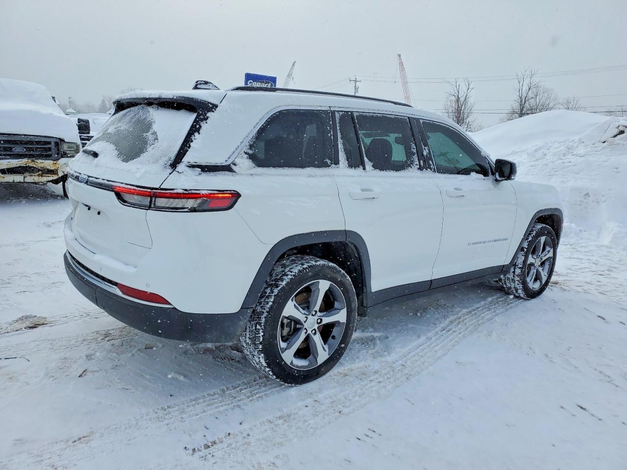 2023 Jeep Grand Cherokee Limited 4Xe - zdjęcie 3