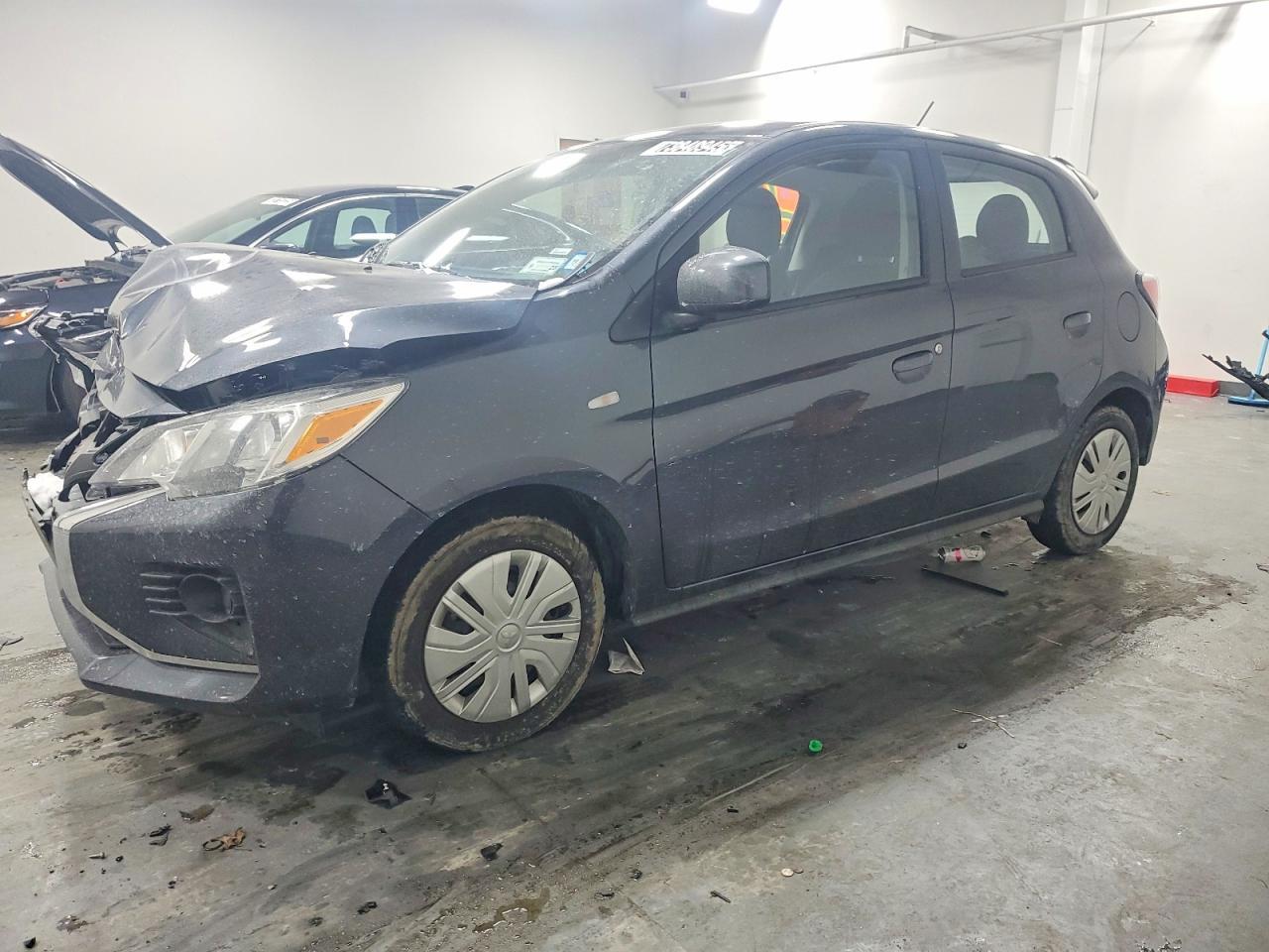 2024 Mitsubishi Mirage Es - zdjęcie główne