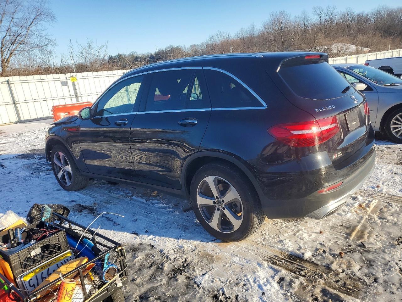 2019 Mercedes-Benz Glc 300 4Matic - zdjęcie 2