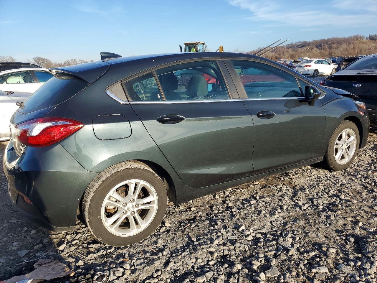 Chevrolet Cruze - zdjęcie 3