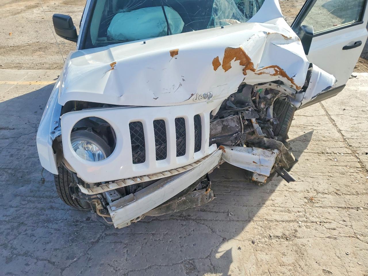 2016 Jeep Patriot Sport - zdjęcie 12