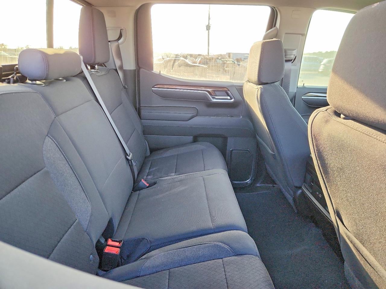 2025 Chevrolet Silverado K1500 Lt - zdjęcie 10