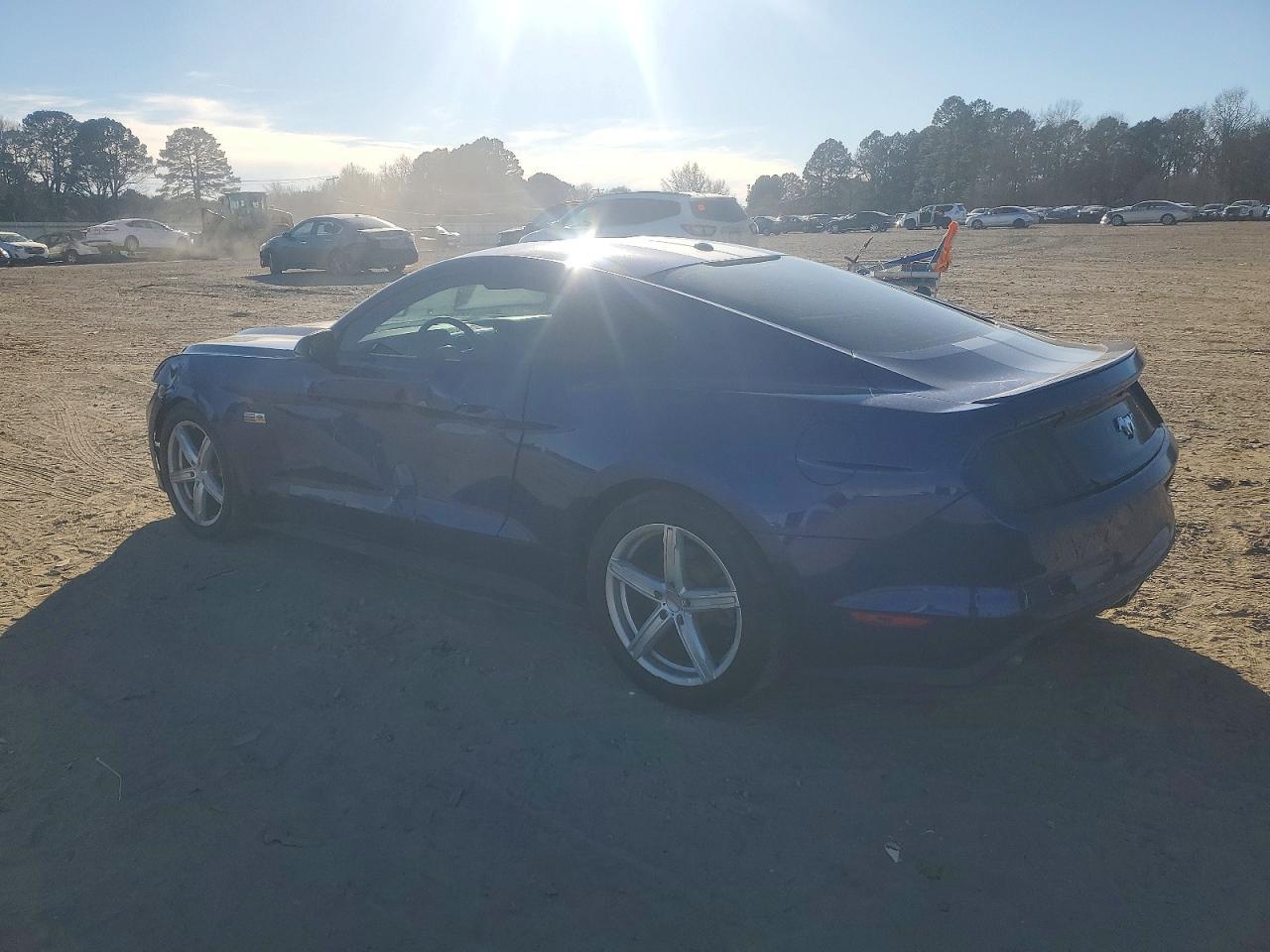 2016 Ford Mustang - zdjęcie 2