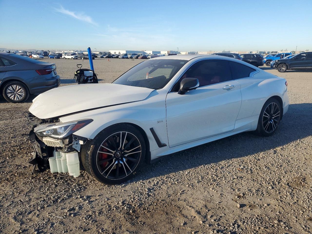 2018 Infiniti Q60 Luxe 300 - zdjęcie główne