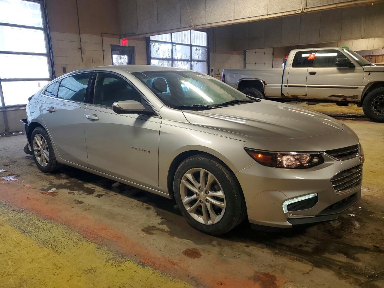 2016 Chevrolet Malibu Lt - zdjęcie 4