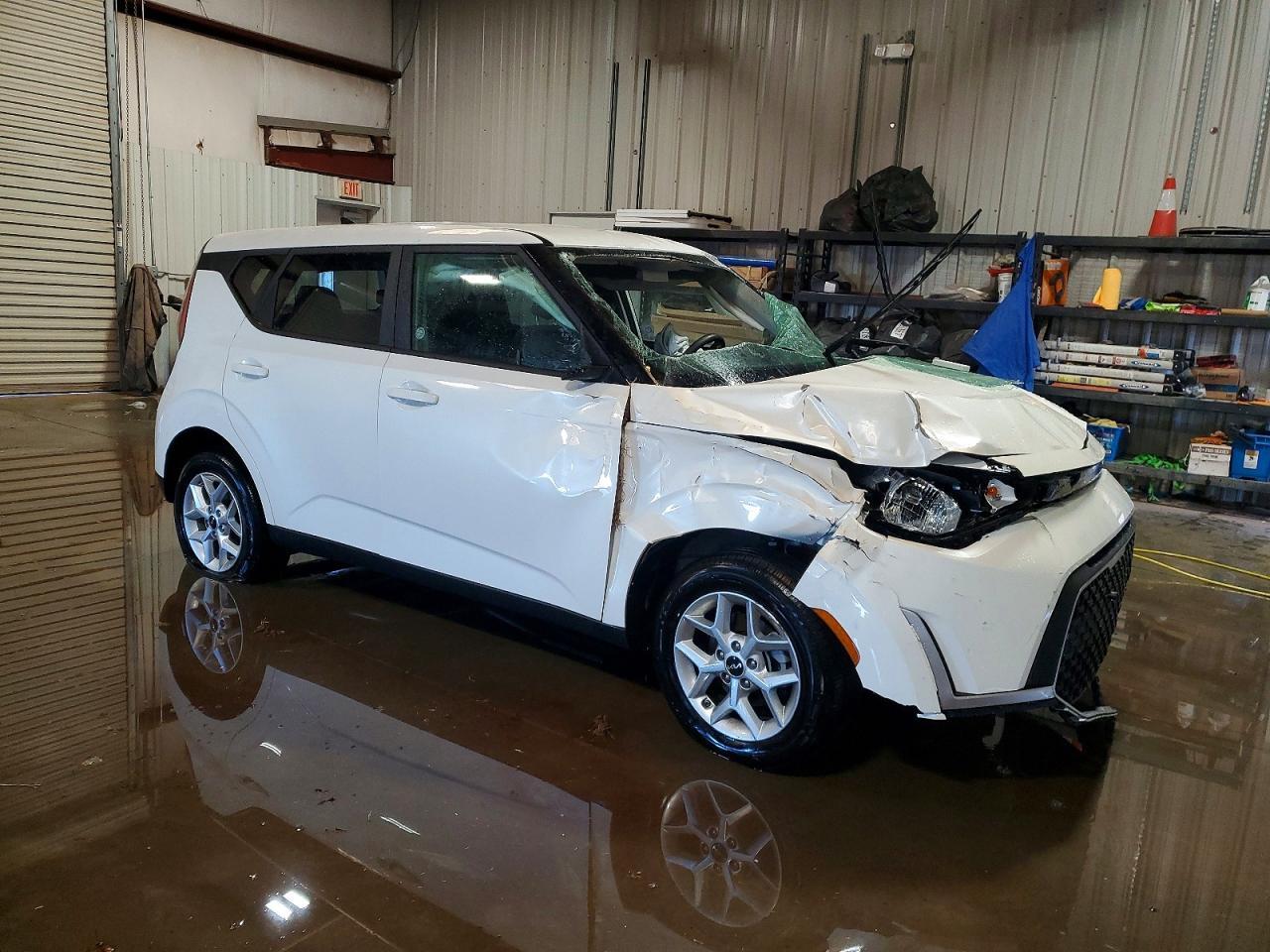 2025 Kia Soul Lx - zdjęcie 4