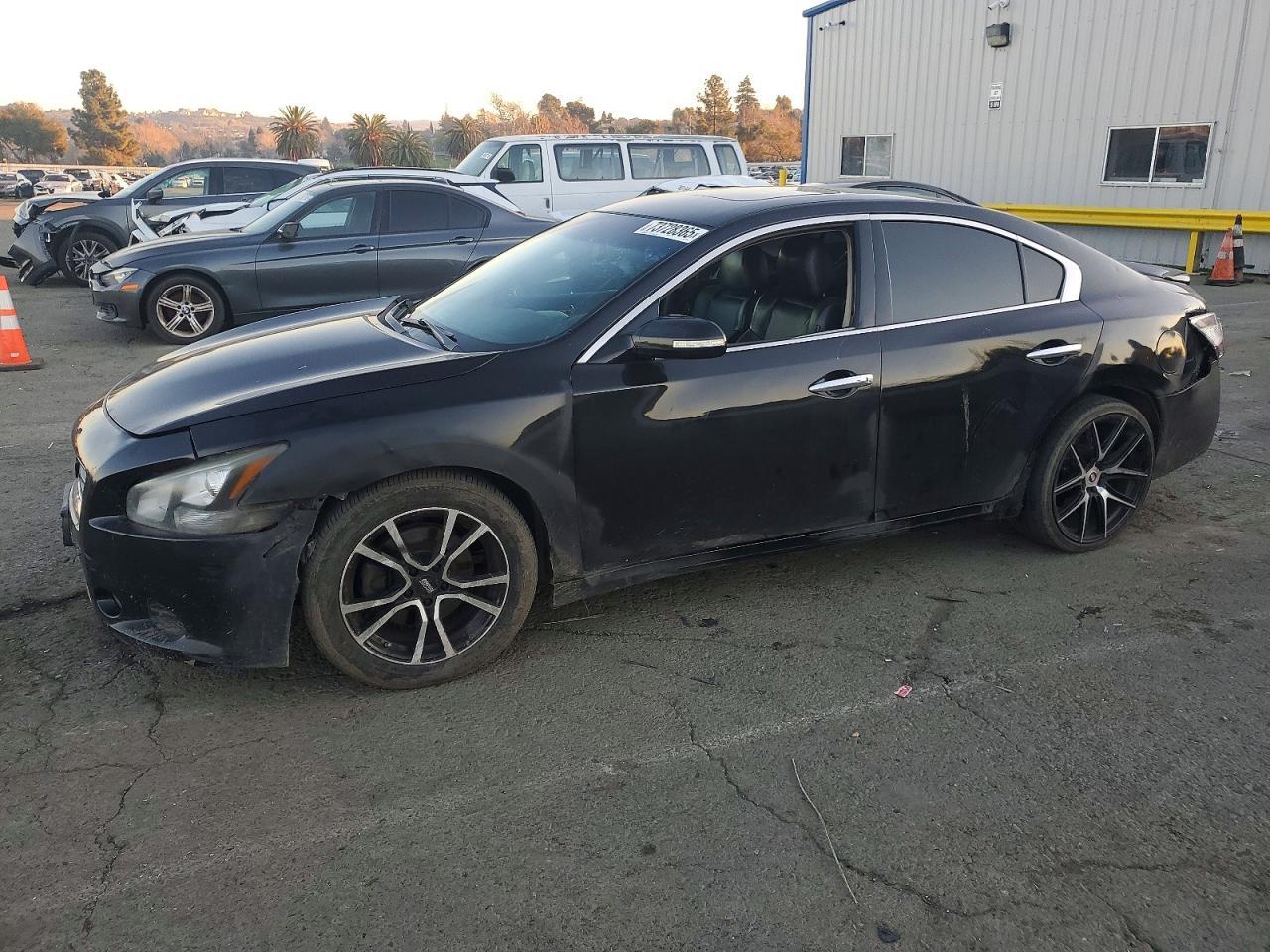 2014 Nissan Maxima S - zdjęcie główne